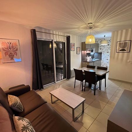 Chez Elisa - Dans Residence 4 Etoiles A Concarneau Bagian luar foto