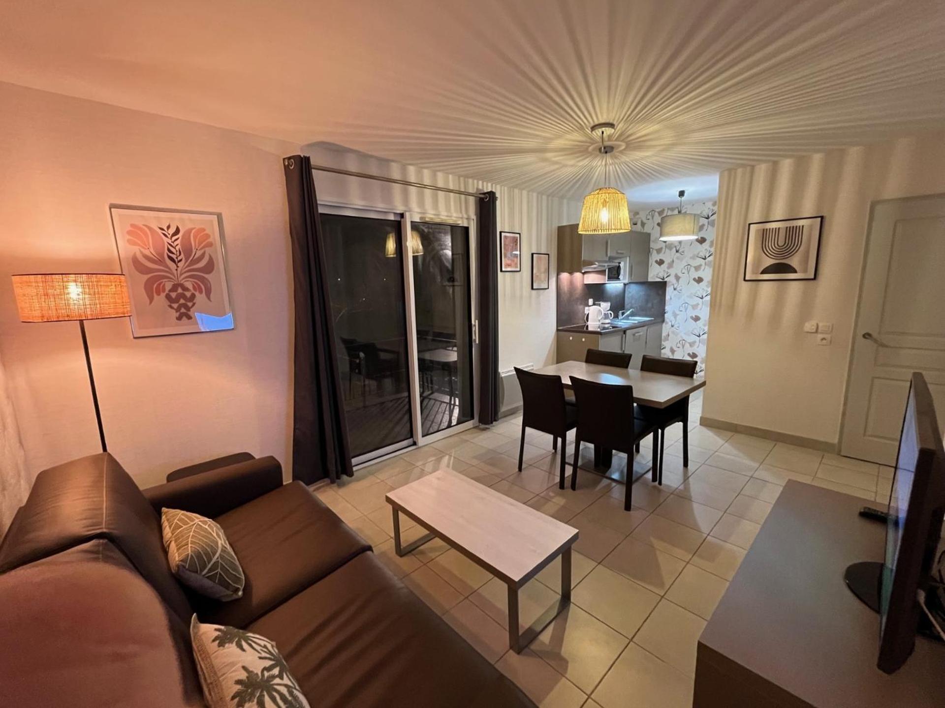 Chez Elisa - Dans Residence 4 Etoiles A Concarneau Bagian luar foto